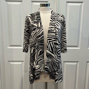 CHICO’S TRAVELERS Zebra Pattern Flyaway Cardigan Top